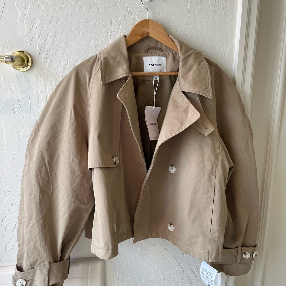 Topshop Cropped Trench Coat Taupe beige New England fall minimalist streetwear
